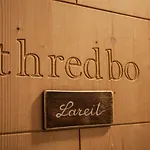 Lareit Apartmanhotel 4*
