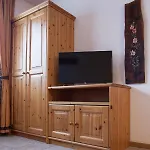 Lareit Aparthotel